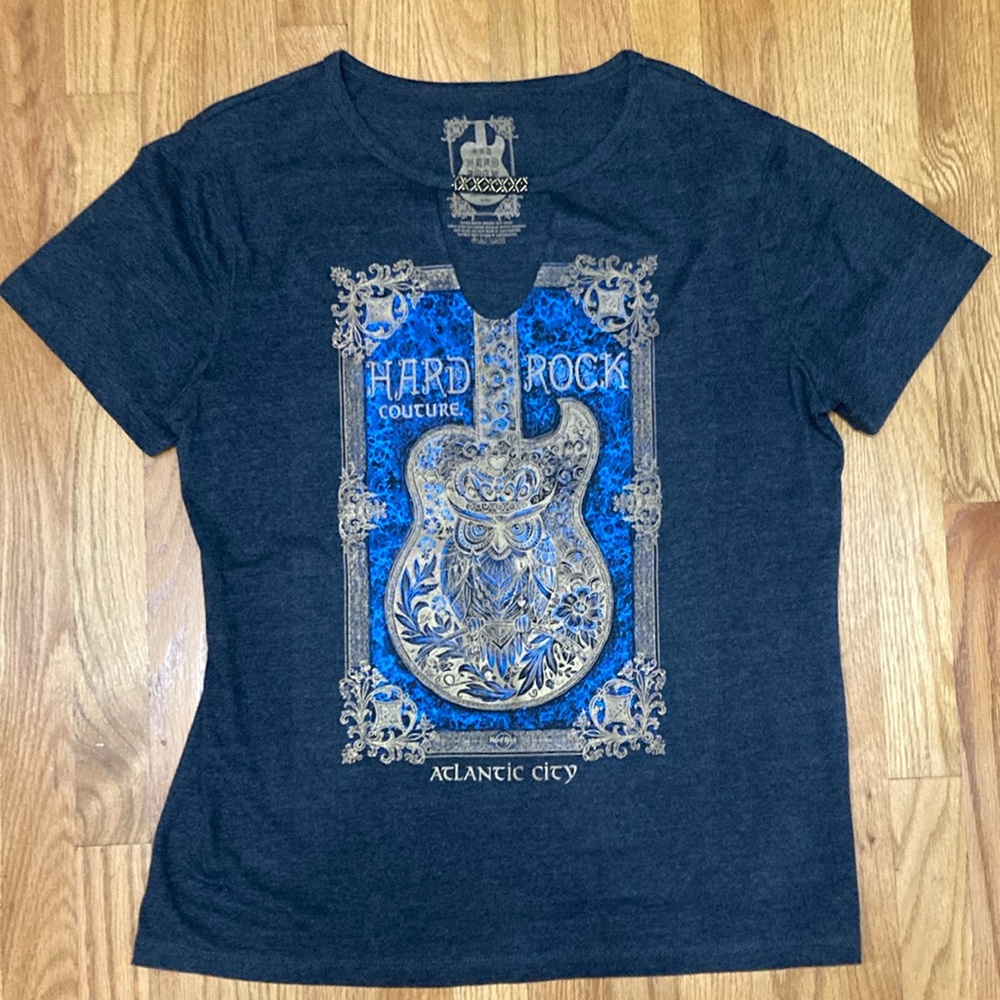 - - Hard Rock t-shirt (Atlantic City)